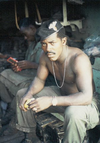 x Jimmie and Joe inside track