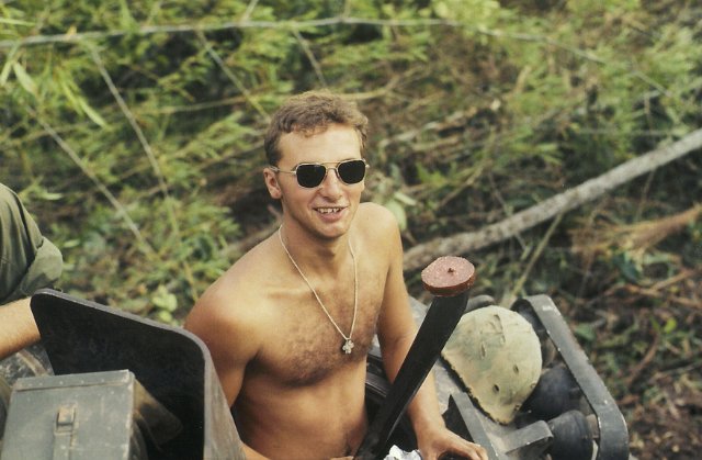 x Sable offering up lunch